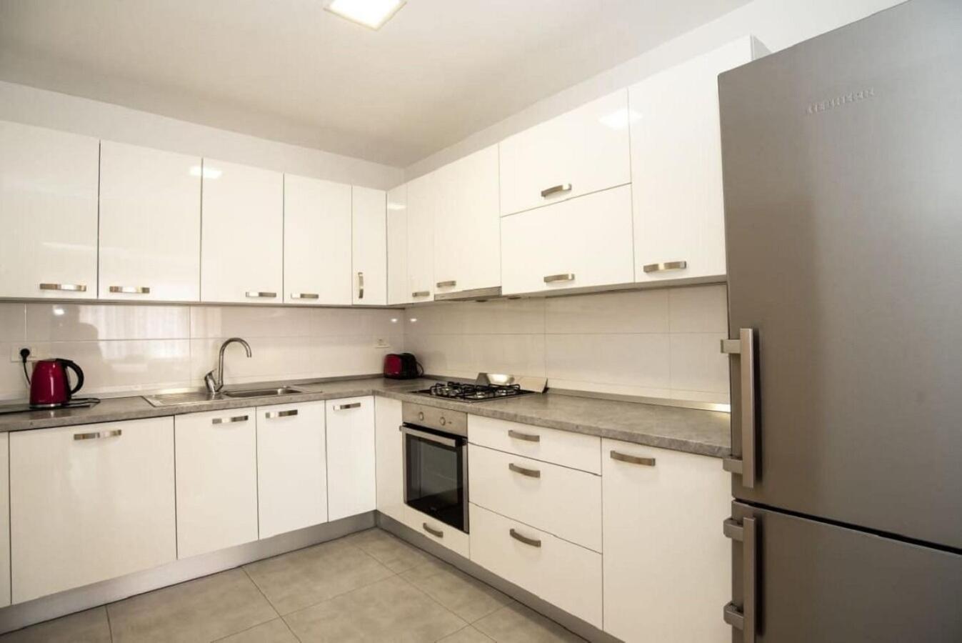 Apartments Andelko - Air Condition Baska Voda Bagian luar foto